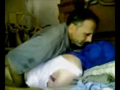 گیئر باکس کے ساتھ سیکس کریں۔