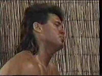 بڑی چوچی سنہرے بالوں والی گھر اکیلے بیب squirts