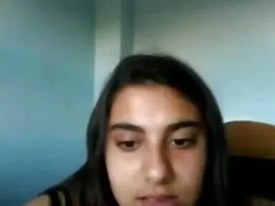 ایکشن میں پٹھوں کی کنکی خاتون
