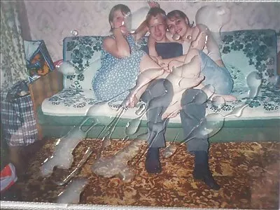 نوجوان لڑکی ڈک چوس رہا ہے